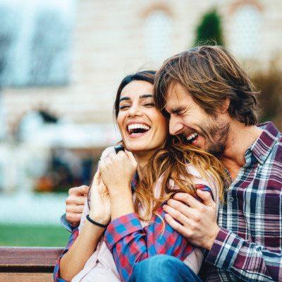 casual dating couple